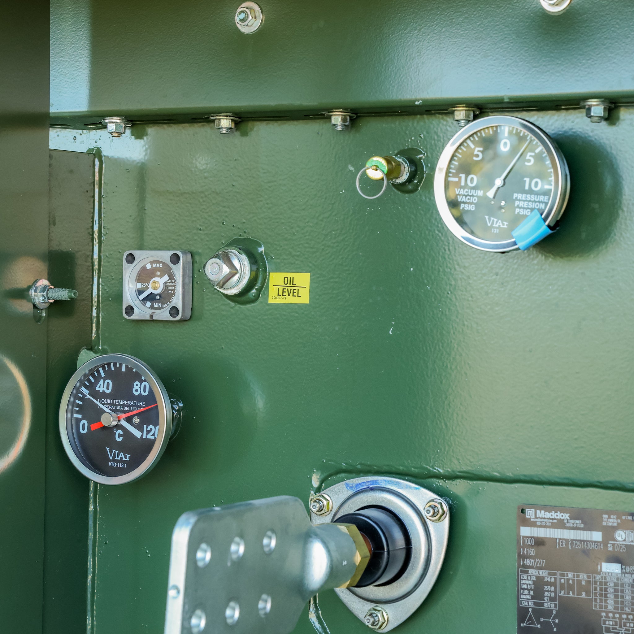 Padmount Gauges on a 1000 kVA Maddox Padmount Transformer