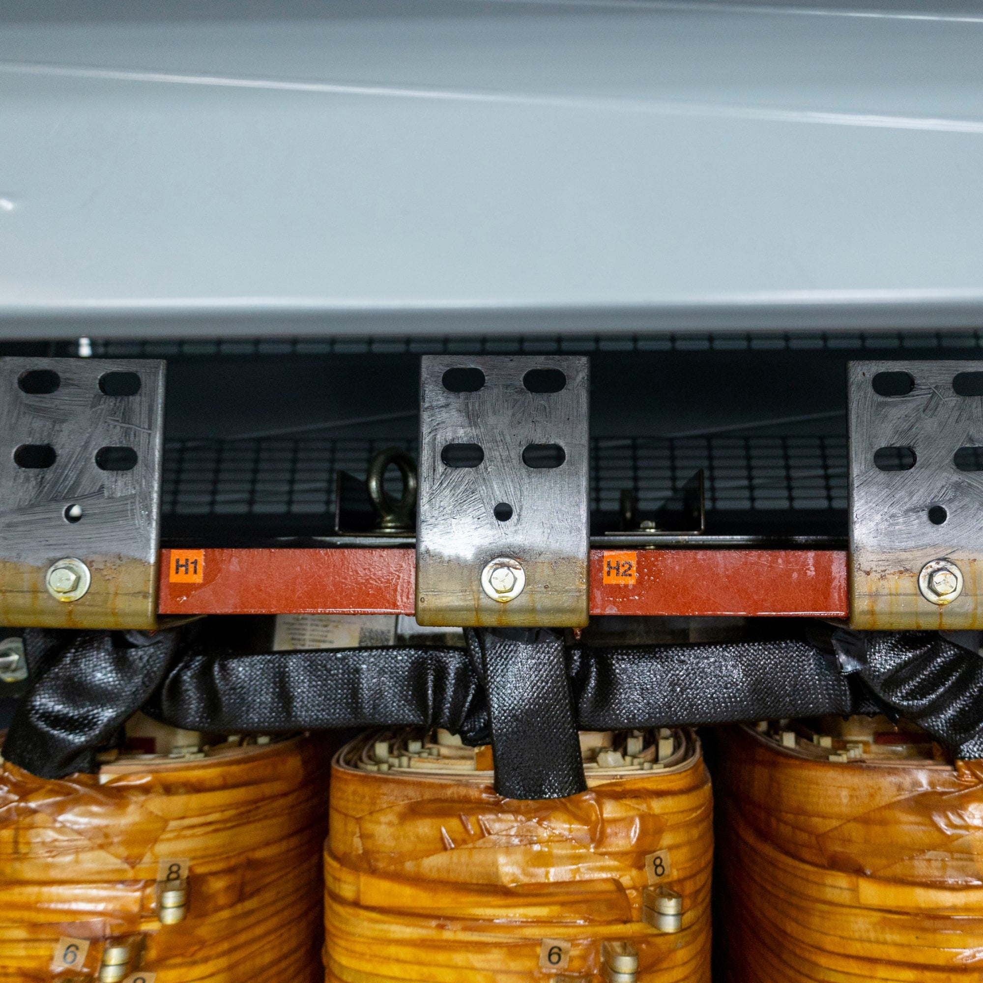 3-phase dry type transformer connections